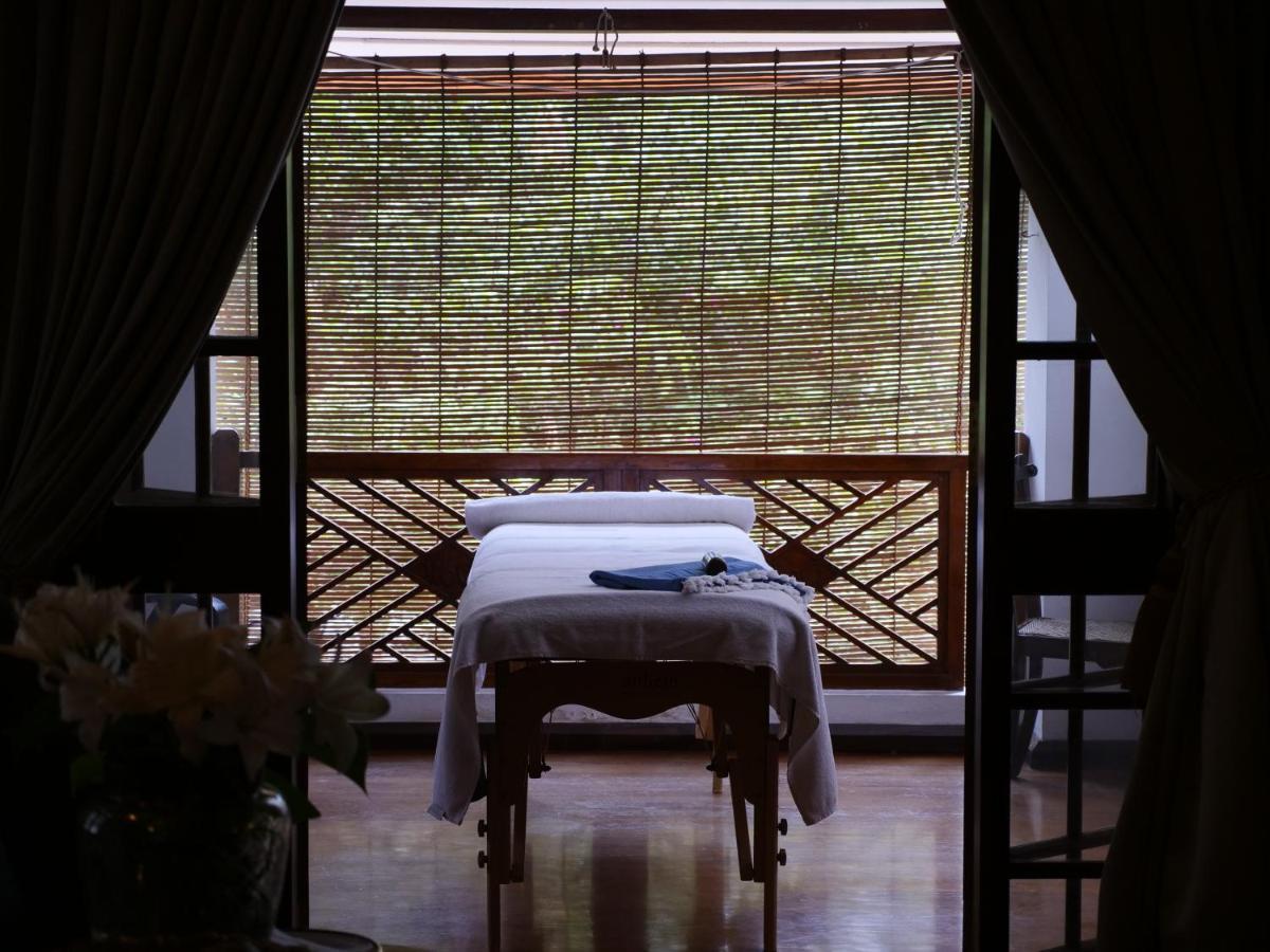 ホテル Le Colonial 1506 - Exclusive Luxury Hideaway Kochi エクステリア 写真